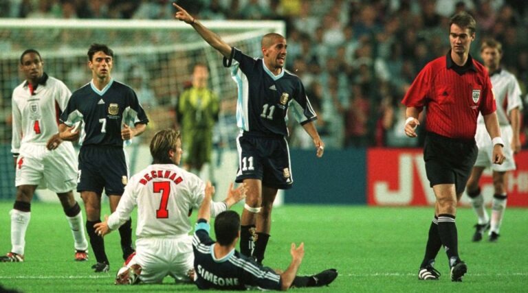 Perayaan Argentina usai kalahkan Inggris di Piala Dunia 1998