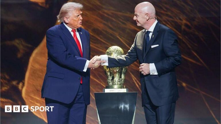 Kisah wasit FIFA Omar Artan yang ditolak masuk AS
